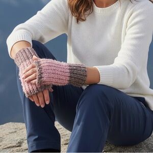 Gloves Fingerless Pink Rose Hand Crafted Knit Soft Cozy Boucle